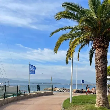 Rez-jardin Renove A Saint-raphael, Cote D'azur Saint-Raphaël