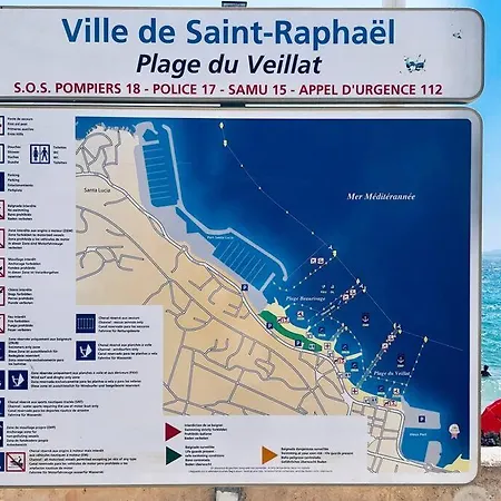 Rez-jardin Renove A Saint-raphael, Cote D'azur Appartement *